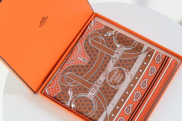 Bandana 55 Eperon d'or Hermès