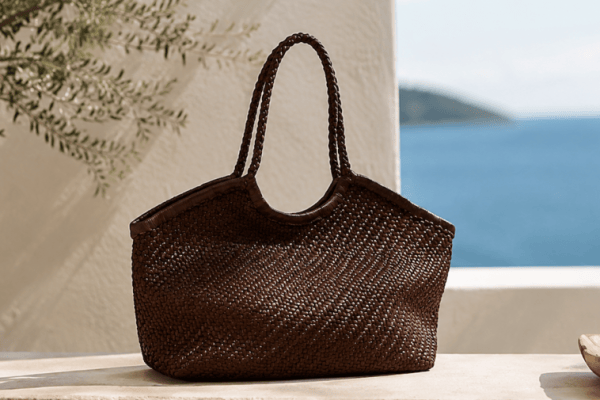 Sac cabas en cuir tressé Parfois : mon avis sur le shopper marron chic et tendance